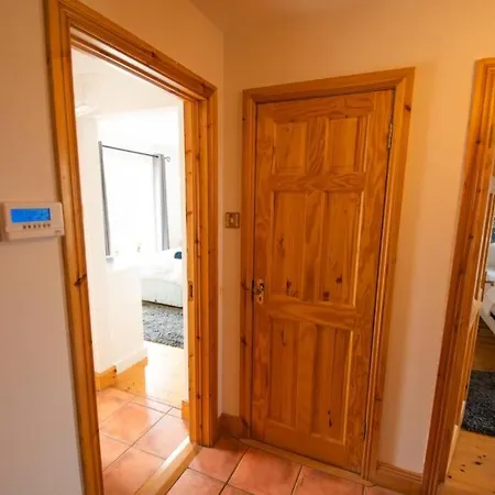Vakantiehuis Fishermans Stunning Two Bedroom With Views Close To Town *
