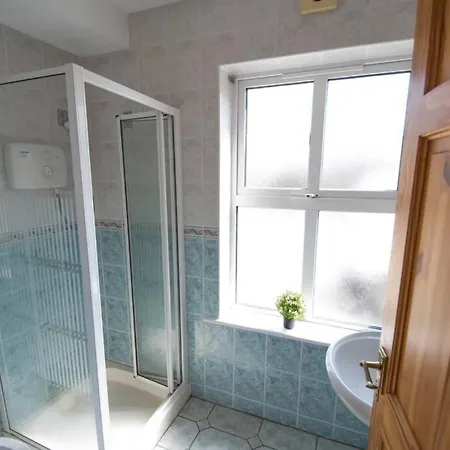 Vakantiehuis Fishermans Stunning Two Bedroom With Views Close To Town