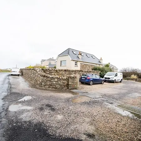 Prázdninový dům Fishermans Stunning Two Bedroom With Views Close To Town Bundoran