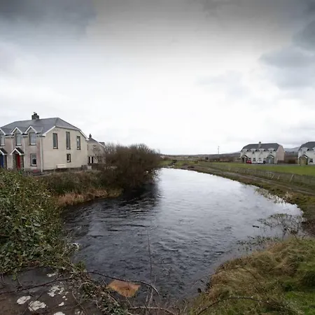 Fishermans Stunning Two Bedroom With Views Close To Town Bundoran
