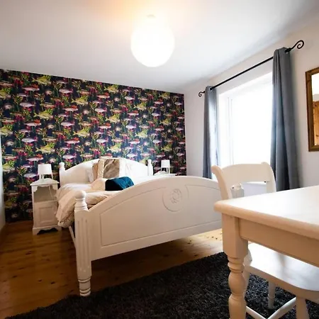 Fishermans Stunning Two Bedroom With Views Close To Town Vakantiehuis Bundoran