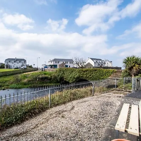 Fishermans Stunning Two Bedroom With Views Close To Town Vakantiehuis Bundoran