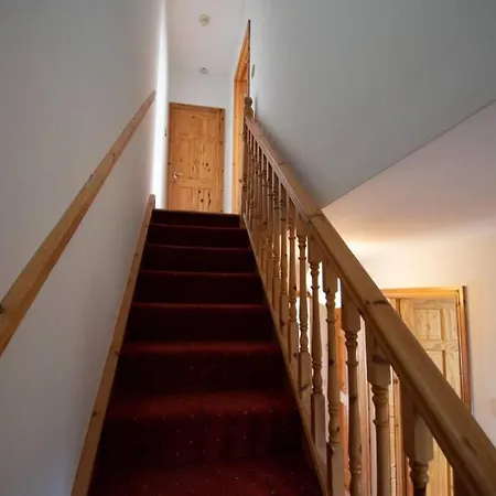 Fishermans Stunning Two Bedroom With Views Close To Town Vakantiehuis *