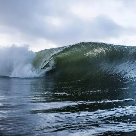 Vakantiehuis Fishermans Stunning Two Bedroom With Views Close To Town *