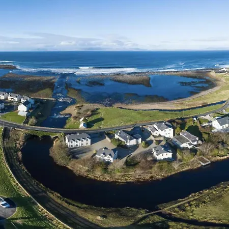 Fishermans Stunning Two Bedroom With Views Close To Town Vakantiehuis Bundoran