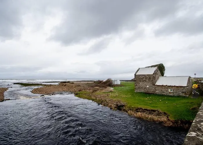Fishermans Stunning Two Bedroom With Views Close To Town Prázdninový dům