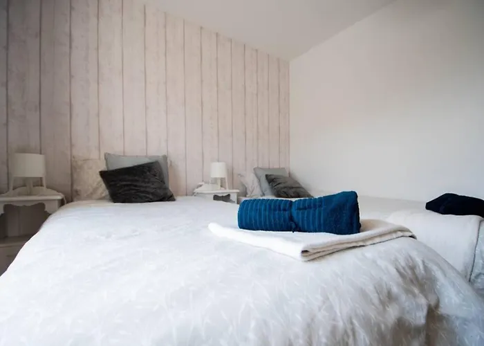 Prázdninový dům Fishermans Stunning Two Bedroom With Views Close To Town *