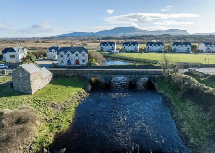 Prázdninový dům Fishermans Stunning Two Bedroom With Views Close To Town